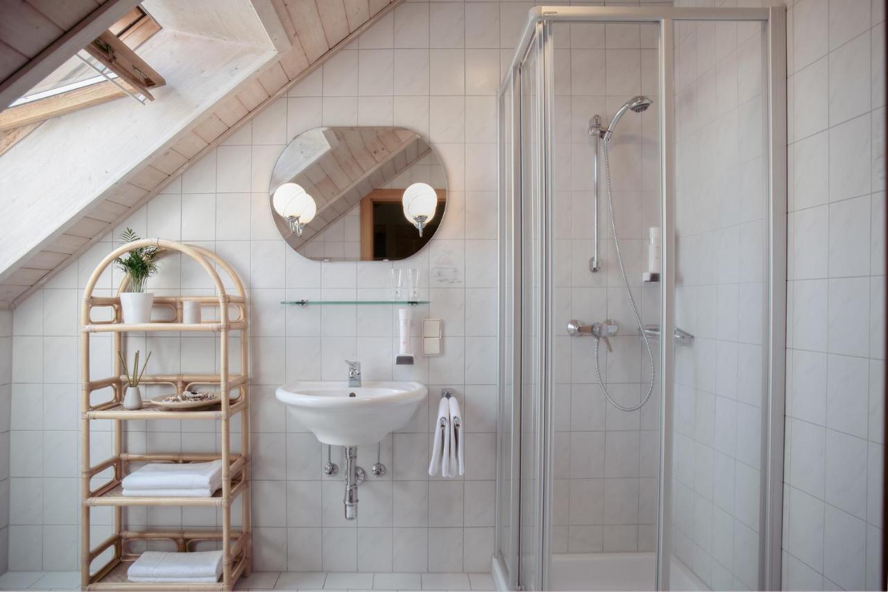 Landhof Lazarus Hotel Mooskirchen Eksteriør billede
