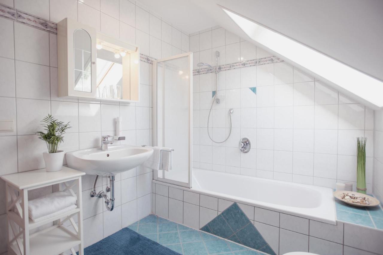 Landhof Lazarus Hotel Mooskirchen Eksteriør billede